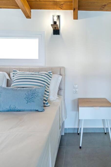Pánormos Sofia Suite, A Seafront Hideaway ! מראה חיצוני תמונה